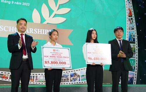 Những suất học bổng toàn phần đặc biệt dành cho tân sinh viên nghị lực