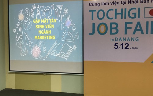 Gặp mặt tân sinh viên ngành Marketing 2020