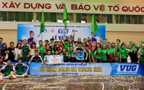 Vô địch “WIMESH CUP lần 4 năm 2018”, tuyển ĐH Đông Á lập cú đúp Quán quân năm 2018