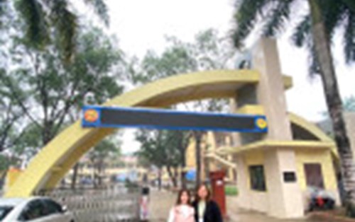 Những hình ảnh cập nhật về đoàn tuyển sinh của Đại học Đông Á cùng các bạn học sinh thân yêu!!!