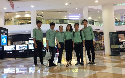 Chuyến đi khảo sát thực tế môn Marketing căn bản của nhóm Whiteteam -lớp BA17A3 