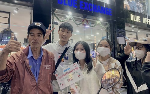 Tình nguyện mùa đông-Giáng sinh chia sẻ