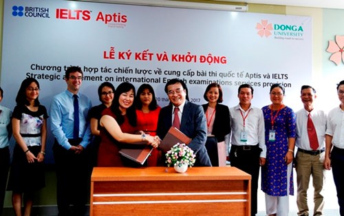 The British Council cooperates to provide Aptis and IELTS international tests for students of Dong A University